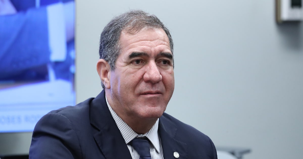 frente-catolica-da-camara-vai-ao-vaticano-em-junho-e-deve-ter-encontro-com-novo-papa