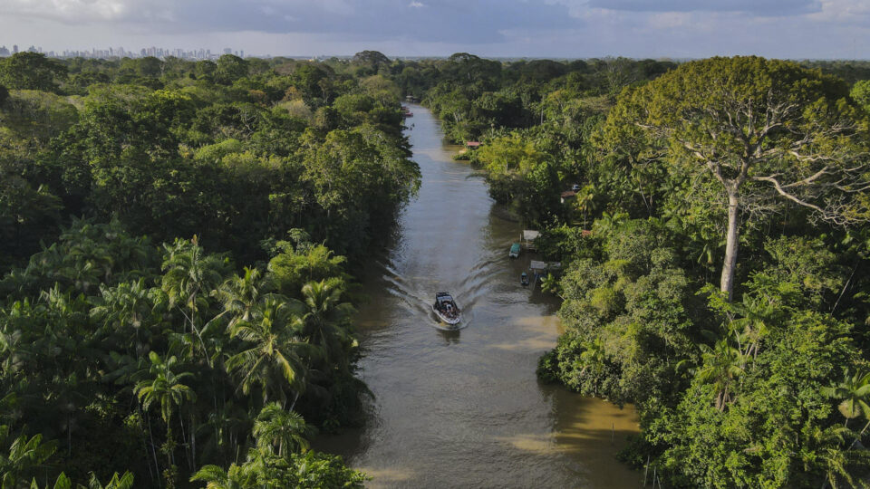 a-disputa-pelos-minerios-da-amazonia-ja-comecou