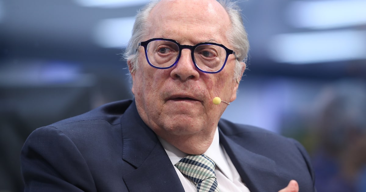 moraes-precisa-concluir-‘inquerito-do-fim-do-mundo’-para-resgatar-normalidade-no-pais,-diz-reale-jr.