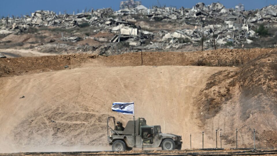 uma-pequena-janela-se-abre-para-a-paz-em-gaza