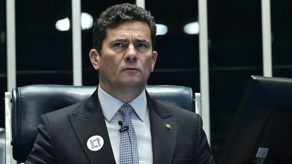campanha-do-stf-contra-criticas-nao-poupa-nem-as-piadas