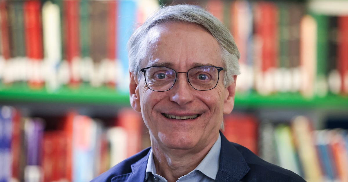 com-ia,-professor-precisa-mudar-forma-de-avaliar-o-aluno,-diz-candidato-a-reitor-da-usp