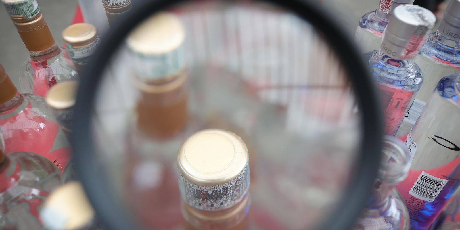 intoxicacao-por-metanol:-brasil-tem-36-casos-confirmados-e-sete-mortes