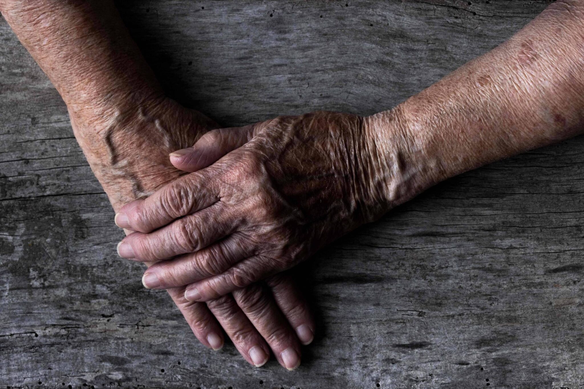 inflamacao-ligada-ao-envelhecimento-pode-ter-raiz-nos-habitos-e-nao-e-universal