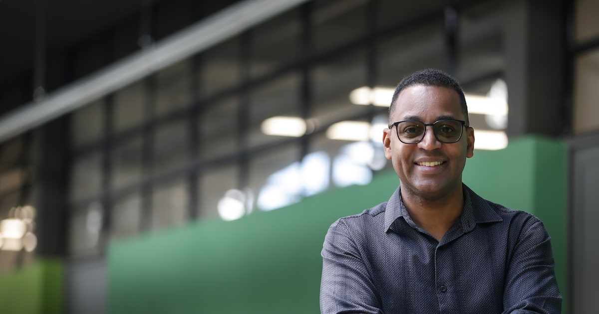 engenheiro-negro-da-aulas-na-poli,-da-usp:-‘demoram-um-pouco-a-entender-que-sou-professor’