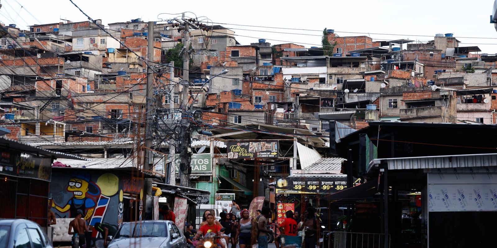 ibge-mostra-que-60%-de-moradores-de-favelas-vivem-em-ruas-sem-arvores