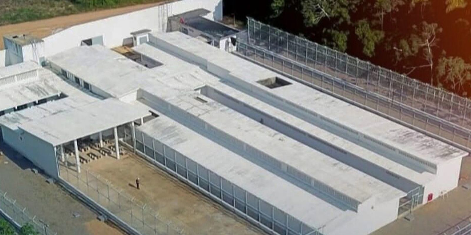 grupo-especial-da-pm-tenta-capturar-12-foragidos-em-maues-(am)