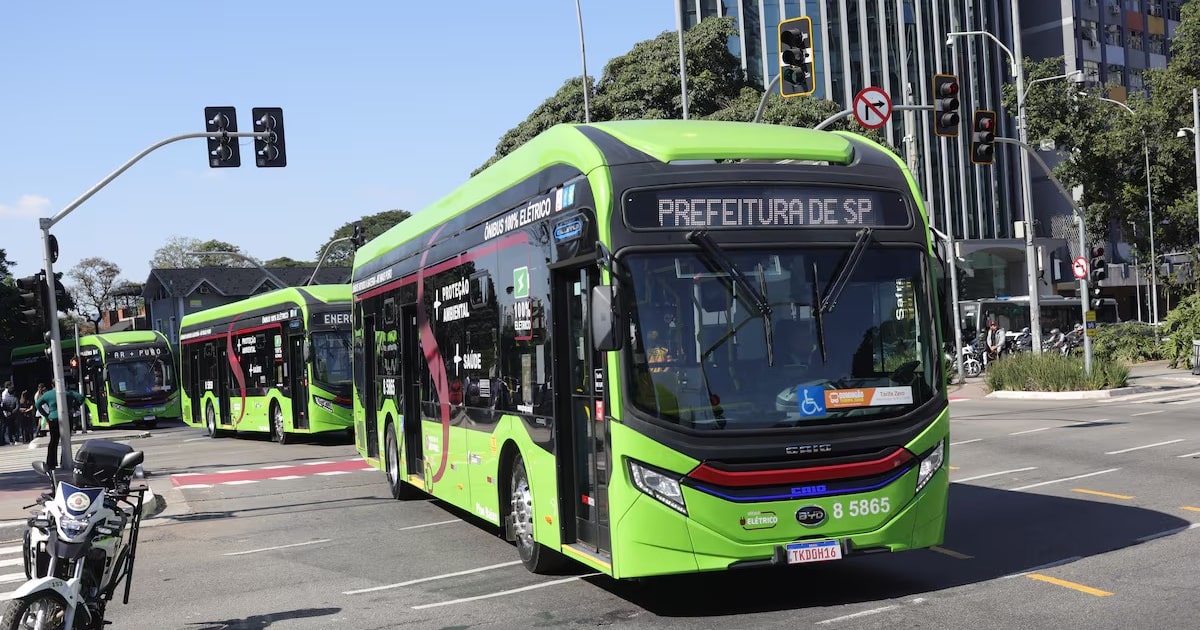vereador-pede-que-justica-suspenda-reuniao-e-barre-aumento-da-tarifa-de-onibus-em-sao-paulo