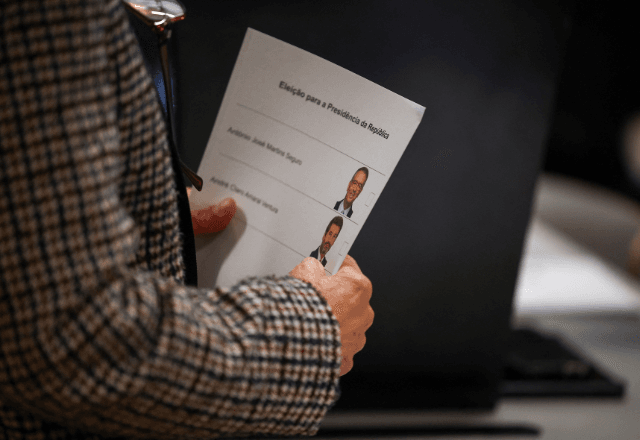 portugal-realiza-2o-turno-da-eleicao-presidencial,-com-socialista-favorito-para-vencer