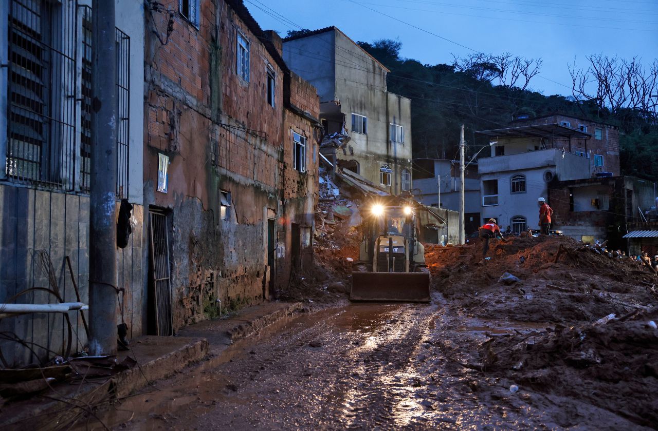 sobe-para-30-o-numero-de-mortos-pelas-chuvas-em-mg;-23-sao-de-juiz-de-fora