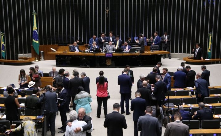 camara-aprova-pec-da-seguranca-em-1o-turno;-texto-vai-ao-2o-turno