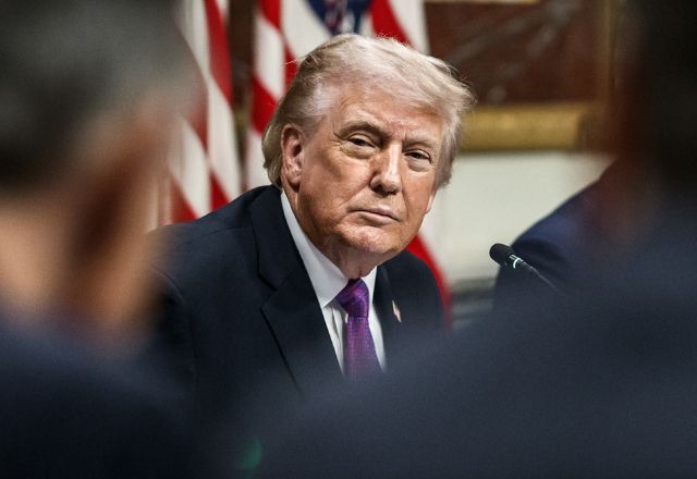 trump-decide-adiar-viagem-a-china-por-conta-da-guerra-com-ira