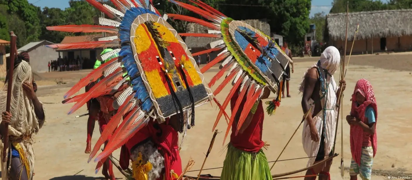 a-historia-indigena-das-mascaras-do-brasil-que-rodam-o-mundo