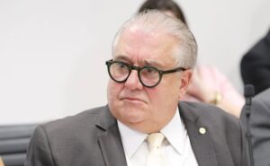 trabalho-por-app:-sem-acordo,-relator-diz-que-projeto-esta-“sepultado”-na-camara