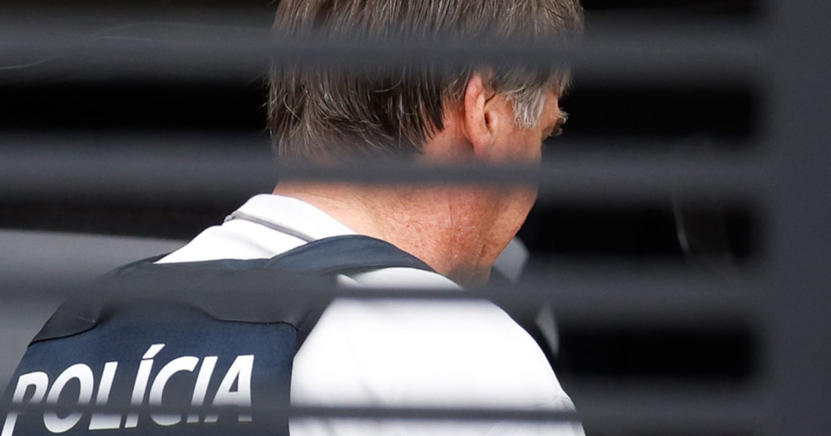 bolsonaro-se-queixa-de-‘dor-intermitente’-no-ombro-e-pgr-nao-se-opoe-a-realizacao-de-cirurgia