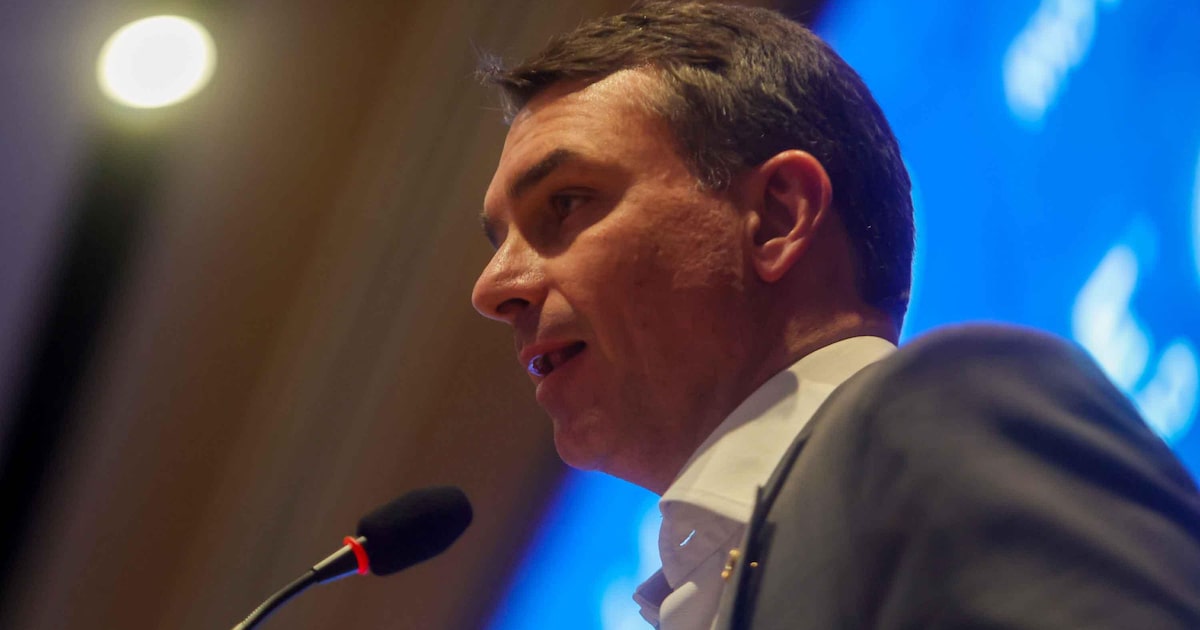 flavio-bolsonaro-acusa-moraes-de-‘articular-para-deixar-eduardo-inelegivel’