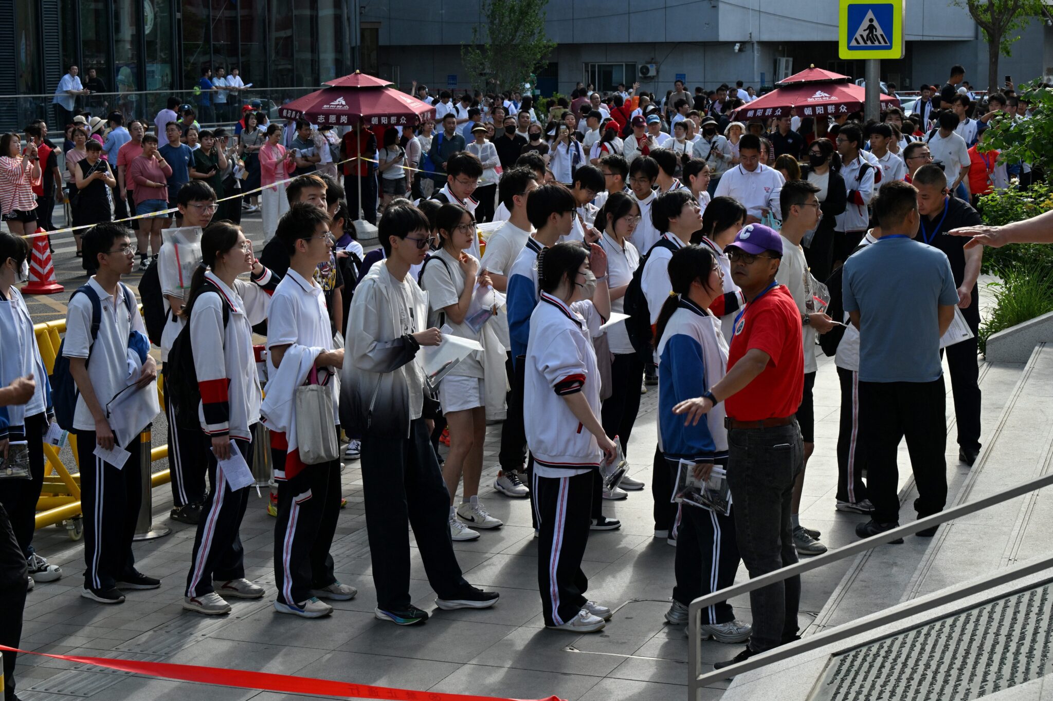 voce-acertaria?-veja-3-questoes-de-ingles-do-‘gaokao’,-vestibular-mais-concorrido-da-china
