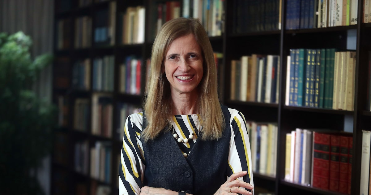 “precisamos-fazer-uma-busca-ativa-dos-jovens-que-abandonam-a-escola”,-diz-claudia-costin,-da-fgv