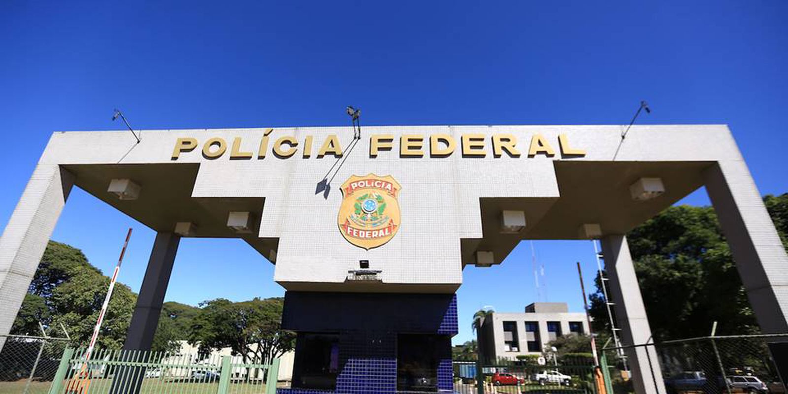 sindicato-de-servidores-da-pf-manifesta-apoio-a-diretores-afastados