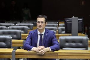 tse-suspende-campanha-de-deltan-dallagnol-ao-senado