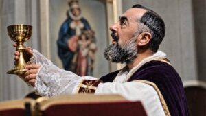 a-licao-de-padre-pio-para-quem-vive-sufocado-pelas-preocupacoes