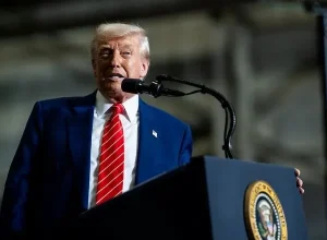 lei-magnitsky:-entenda-legislacao-que-pode-ser-aplicada-por-trump-a-autoridades-brasileiras