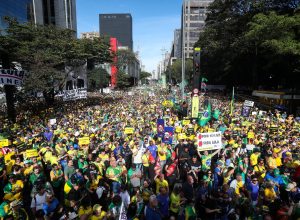 sem-bolsonaro,-aliados-do-ex-presidente-reunem-37,6-mil-na-avenida-paulista,-aponta-monitor-da-usp