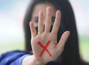 medidas-protetivas-contra-violencia-domestica-crescem-15%-no-brasil-em-2024