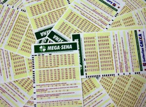 mega-sena-acumula-e-premio-principal-vai-para-r$-28-milhoes