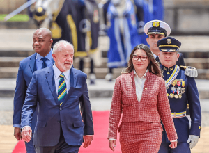 lula-chega-a-colombia-para-cupula-de-paises-amazonicos