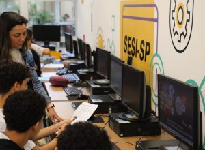 como-a-ia-pode-se-tornar-aliada-da-aprendizagem-nas-escolas:-‘ou-se-apropriava-ou-seria-atropelado’