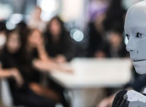 professores-acham-que-geracao-z-esta-preparada-para-um-mercado-com-ia-–-mas-os-alunos-discordam