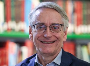 com-ia,-professor-precisa-mudar-forma-de-avaliar-o-aluno,-diz-candidato-a-reitor-da-usp