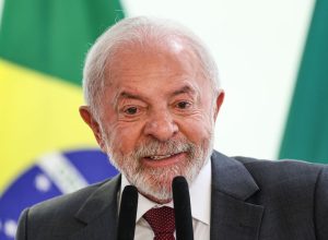 lula-faz-discurso-de-natal-em-cadeia-nacional-de-radio-e-televisao
