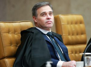 juiz-nao-e-arbitro-da-fe:-stf-acerta-ao-fixar-a-fronteira-da-laicidade