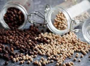 como-azeite-e-pimenta-do-reino-ajudam-o-corpo-a-turbinar-absorcao-dos-nutrientes-da-comida