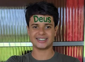 jovem-da-periferia-de-salvador-e-1o-colocado-em-medicina-na-usp-pelo-enem