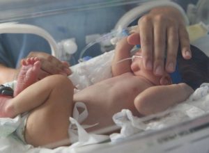 bebes-prematuros-passam-a-contar-com-imunizante-contra-bronquiolite-no-sus