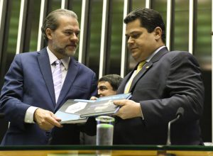 direita-fara-impeachment-dos-imorais-e-acabara-com-a-mafia-do-sistema