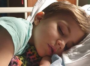 ‘temi-que-meu-filho-tivesse-cancer-cerebral,-mas-ele-havia-sido-envenenado-com-vitamina-d’