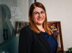 ‘inovacao-e-olhar-para-um-problema-e-transformar-em-solucao’,-diz-educadora-mais-influente-do-mundo