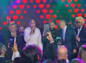 festa-de-nunes-marques-tem-uisque,-ministro-no-palco-e-ingresso-de-r$-800;-veja-bastidor