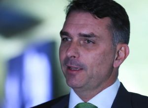 deputados-pedem-investigacao-sobre-relacao-entre-vorcaro-e-flavio