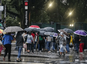 chuva-volta-a-ganhar-forca-no-sul-e-em-sao-paulo-nesta-sexta-feira-(22)