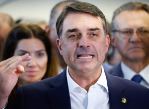meio/ideia:-veja-o-que-eleitores-pensam-sobre-audio-de-flavio-para-vorcaro