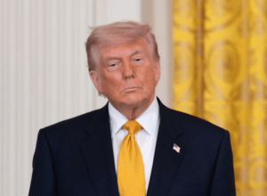 trump-ameaca-atacar-ira-“com-muita-forca”-nesta-noite