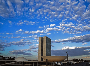 6×1:-governo-deve-retirar-urgencia,-e-pl-sera-adiado