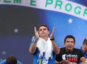 escolha-de-vice-na-chapa-de-flavio-provoca-novo-racha-no-pl-depois-de-briga-com-michelle