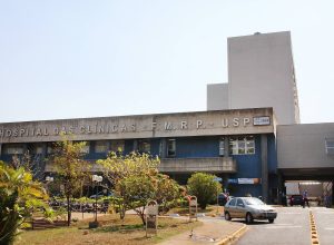 recem-nascido-morre-apos-ser-ferido-por-bisturi-durante-cesarea-em-hospital-de-ribeirao-preto