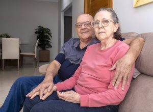 ‘so-nao-quero-retroceder’,-diz-paciente-que-usa-novo-medicamento-para-alzheimer